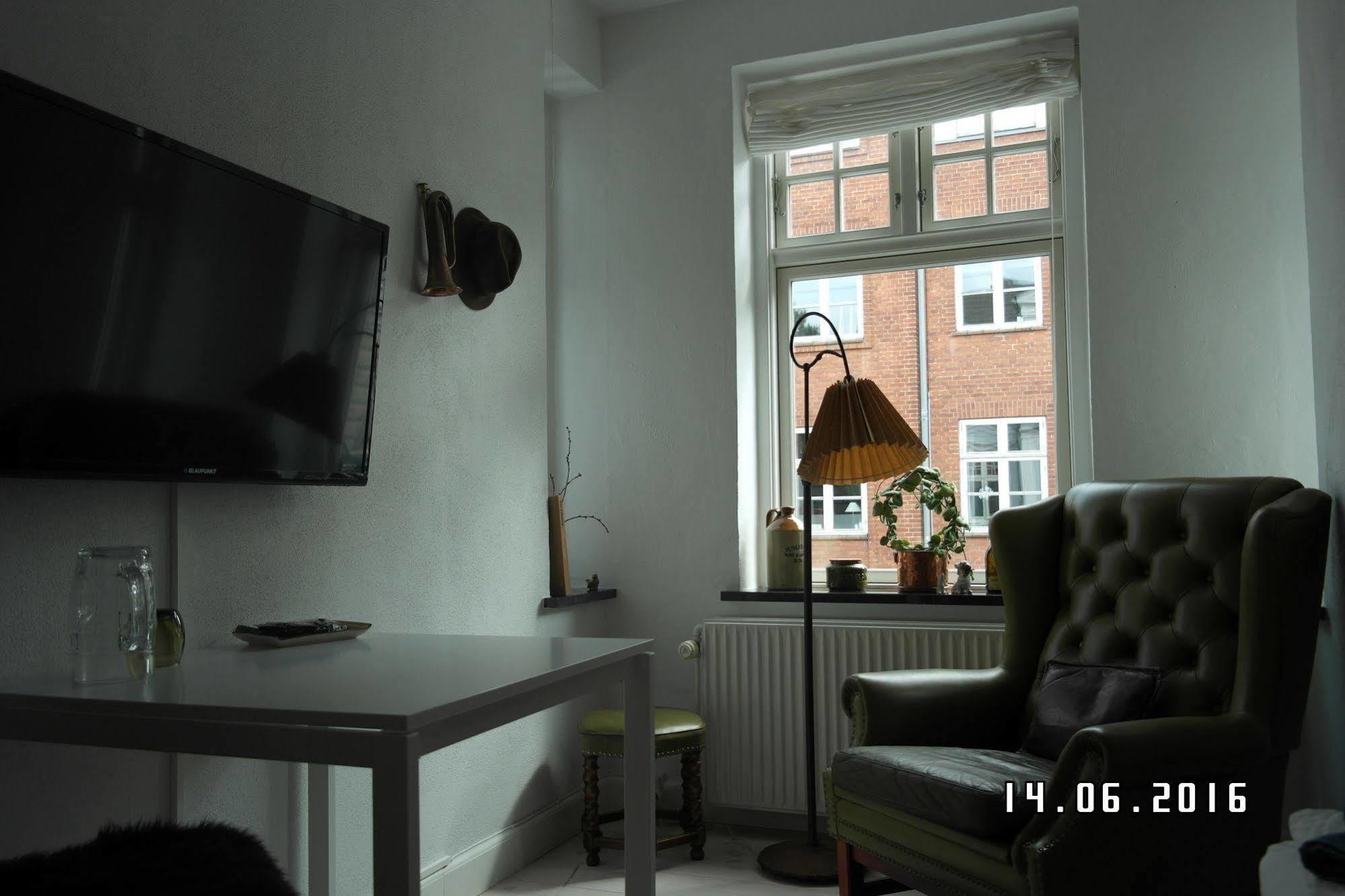 Bed & Breakfast Sweethome 2*